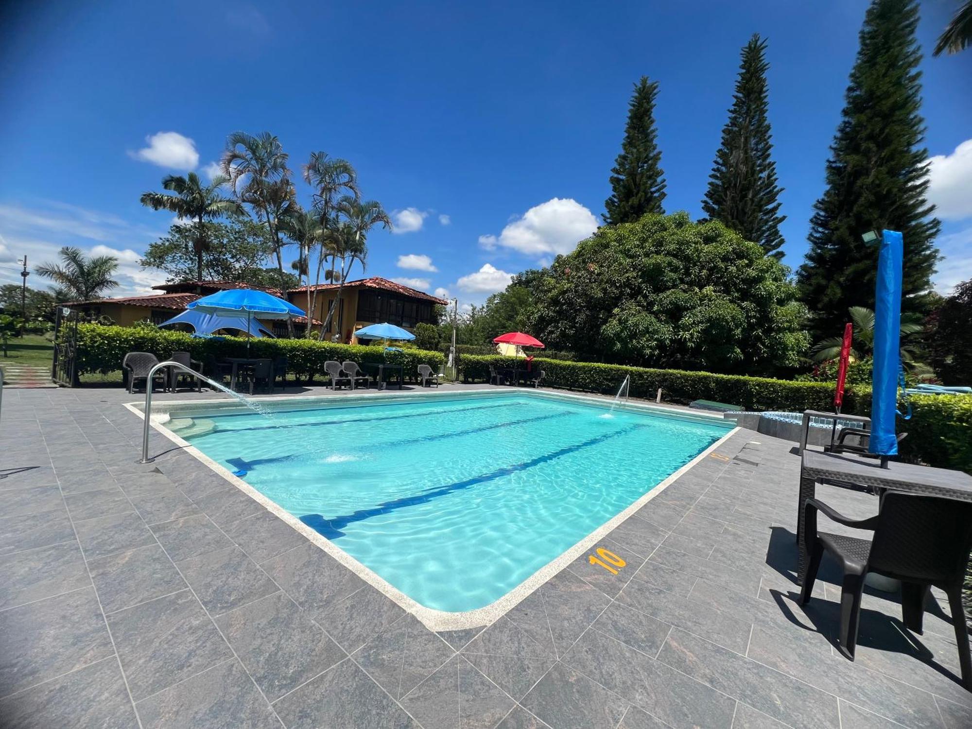 Villa Alejandra Del Quindio Calarcá Exterior foto